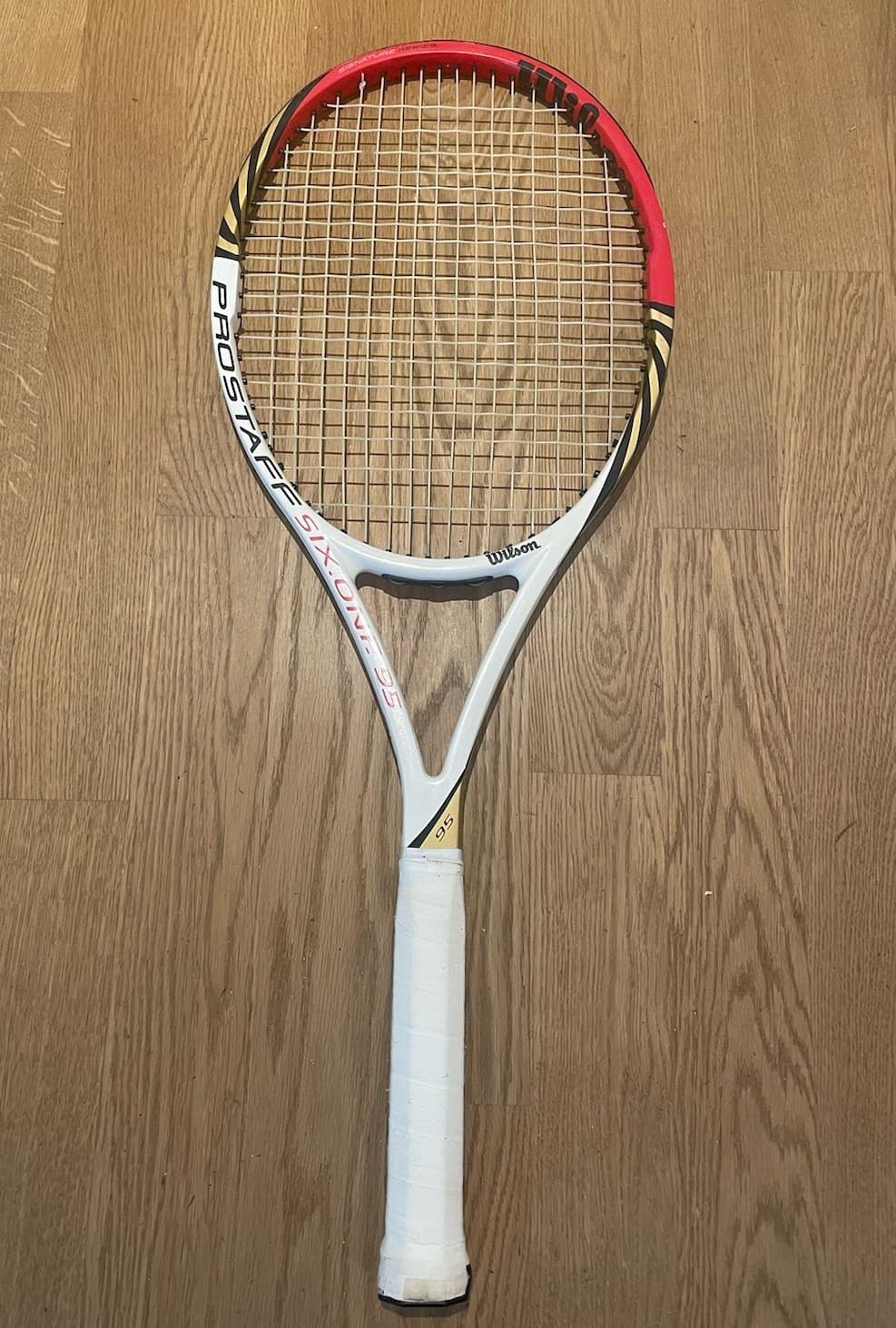 Wilson Pro Staff Six One 95 Tennischläger/Racket, L3, 16x19, 95 sq.in., 313g